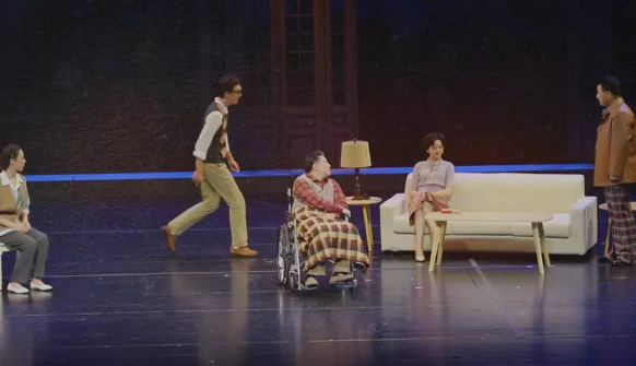 话剧《金家花园》常州站