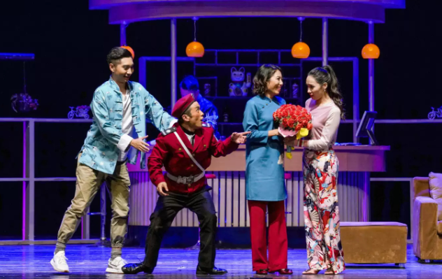 喜剧《托儿》苏州站