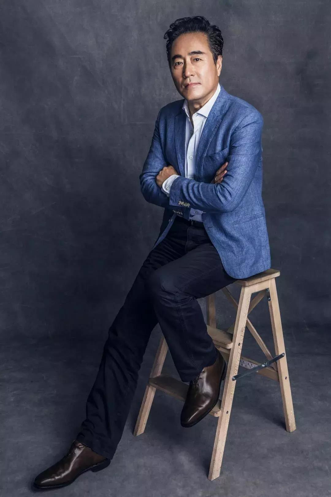 杨立新喜剧《她们的秘密》杭州站