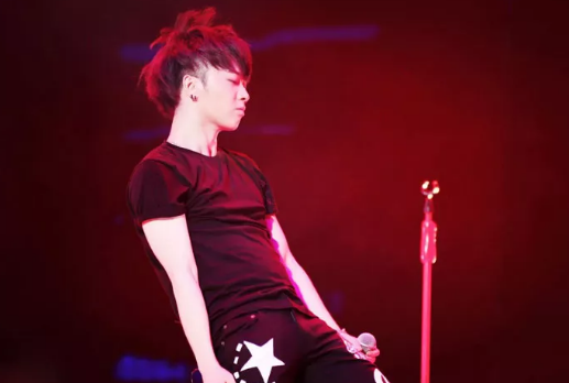 2023华晨宇上海演唱会（时间+地点+票价）抢票攻略