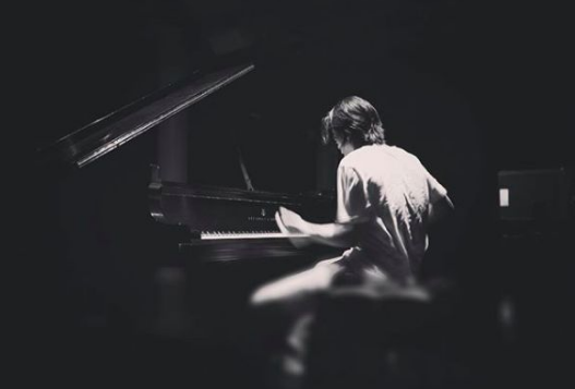 毕聪青岛音乐会