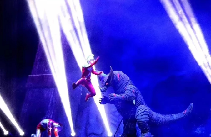 舞台剧《奥特曼宇宙之光》沈阳站