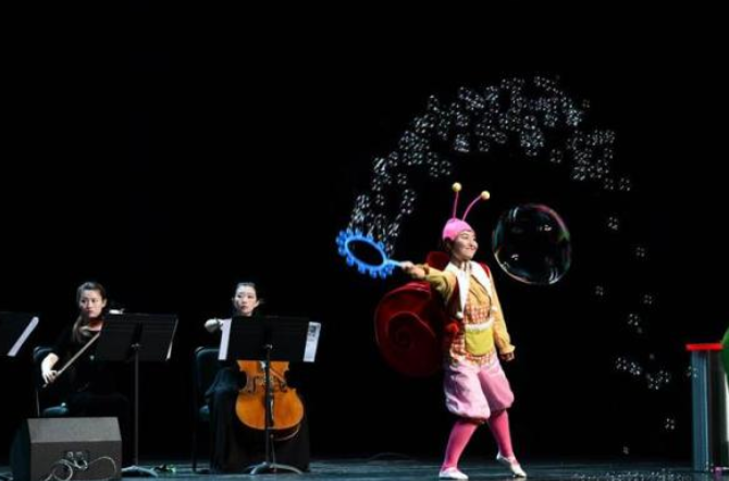 听小蜗牛艾玛北京音乐会