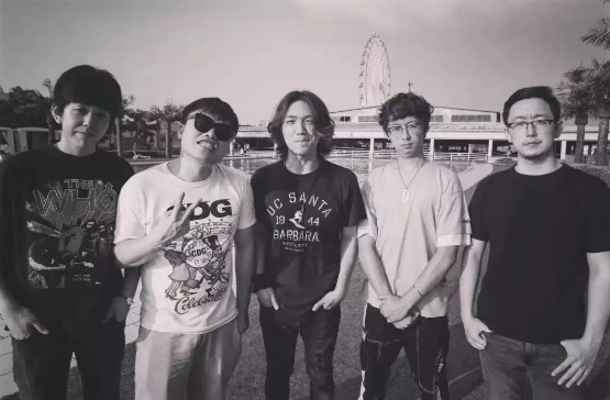 大叫控天津演唱会