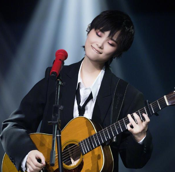 2023李宇春北京演唱会（时间+地点+票价详情）
