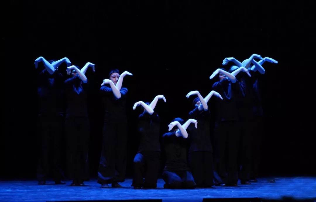 形体剧魔法师的白手套泉州站4