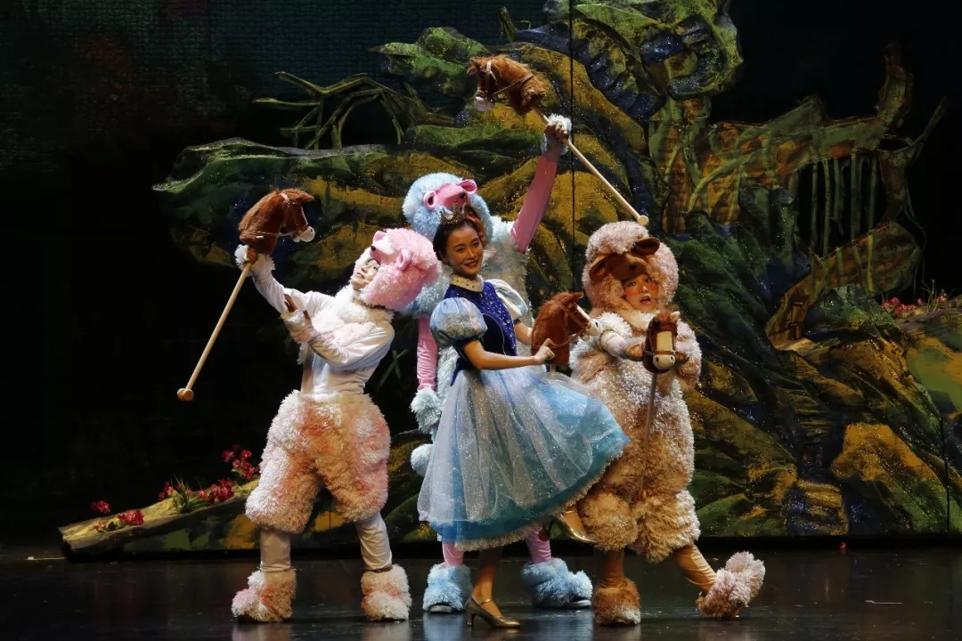 童话剧白雪公主广州站