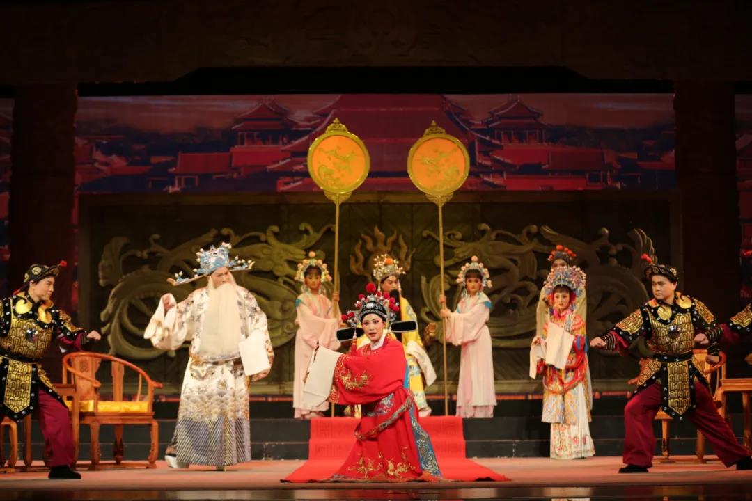 黄梅戏女驸马绍兴站