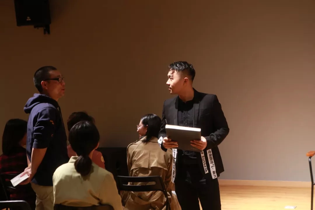 话剧你好书店里的陌生人长沙站