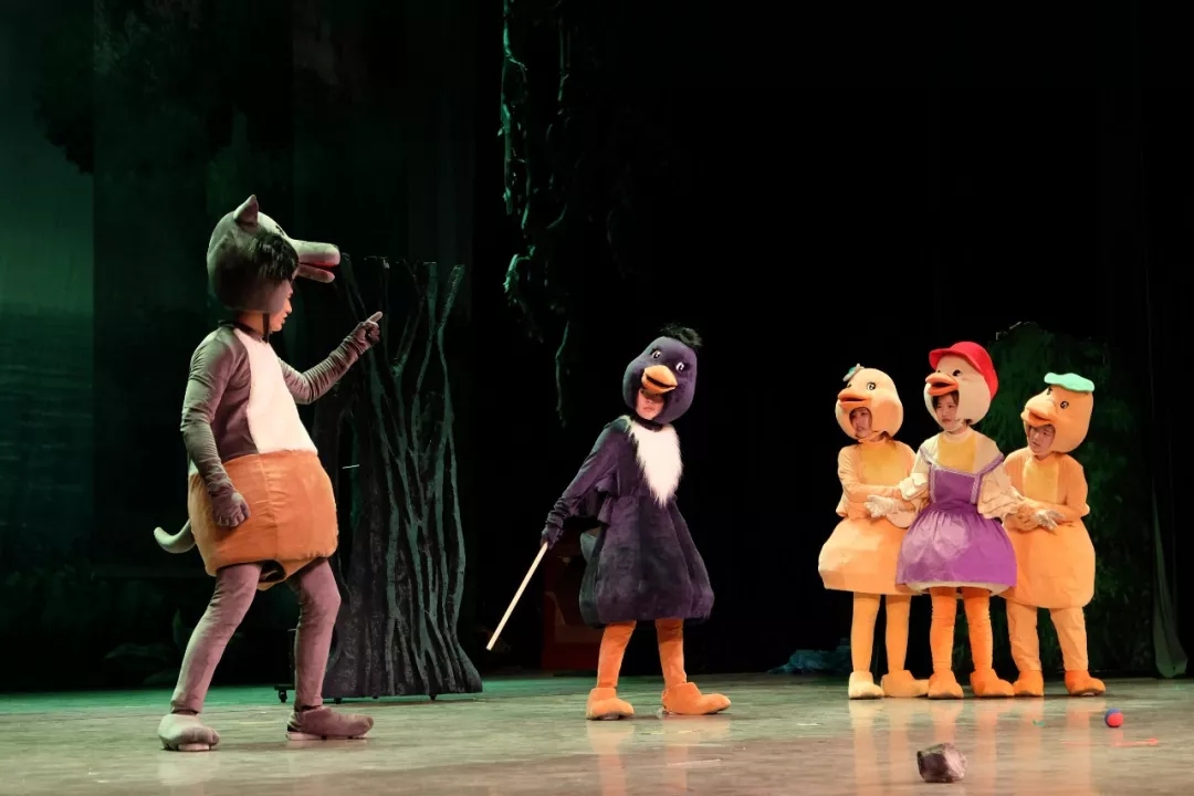 人偶剧《丑小鸭》安康站