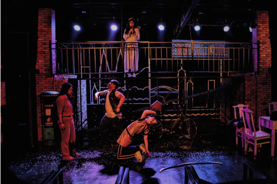 2020话剧《女儿18我28》长沙站