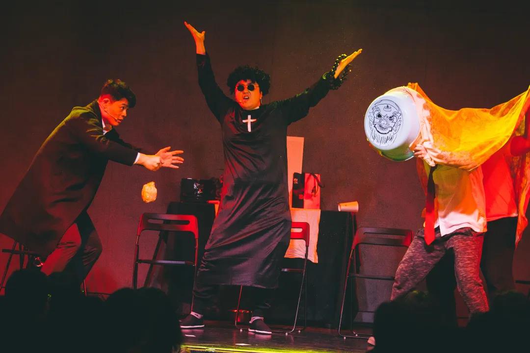 喜剧《太子大酒店》成都站