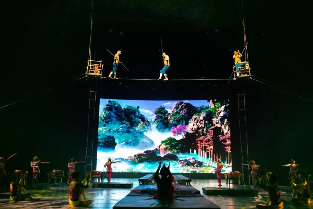 2020杂技秀魔幻之都重庆站