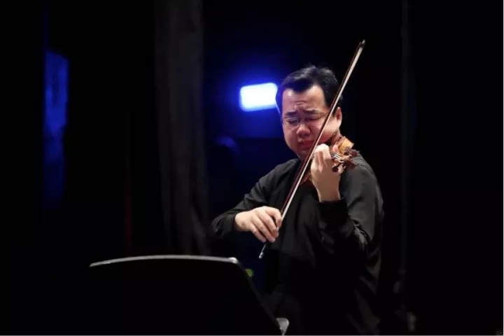 宁峰郑州音乐会