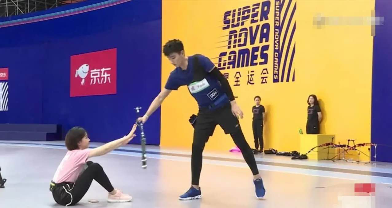 没分手！于小彤方否认与陈小纭分手