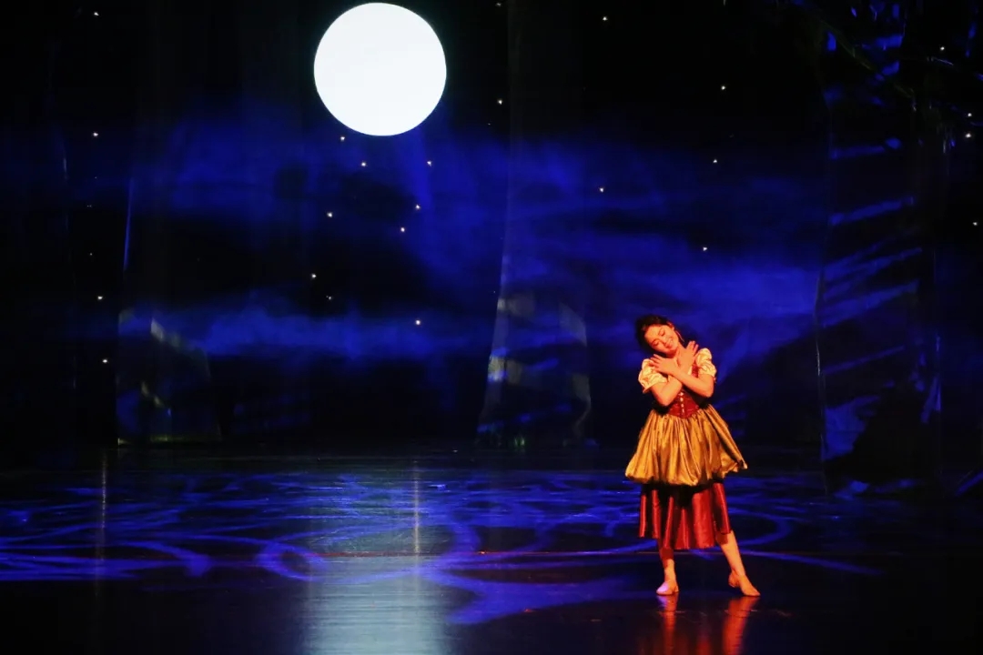 儿童剧《灰姑娘之女巫的秘密》南京站