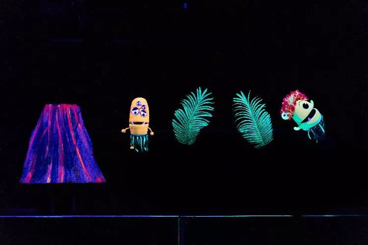 2020黑光剧《神奇的地球》宁波站