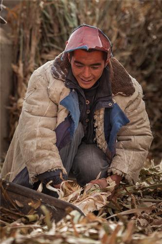 《河神》2李现缺席 金世佳成新晋男主