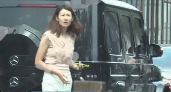 王宝强冯清同框现身 网友猜测好事将近