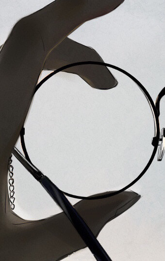 未火先扑？《杀破狼》官微撤回抄袭争议海报，被原作者Priest取关