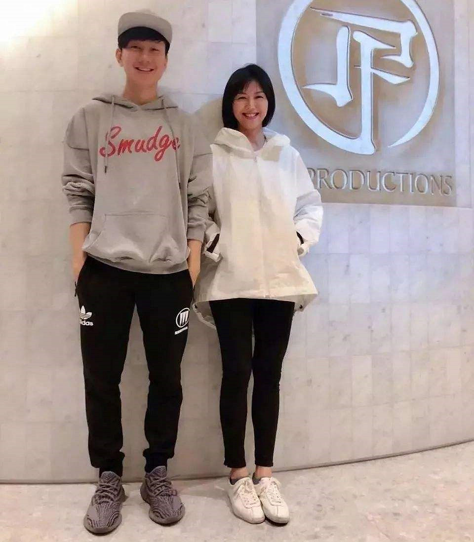 孙燕姿与林俊杰合作的歌叫什么?