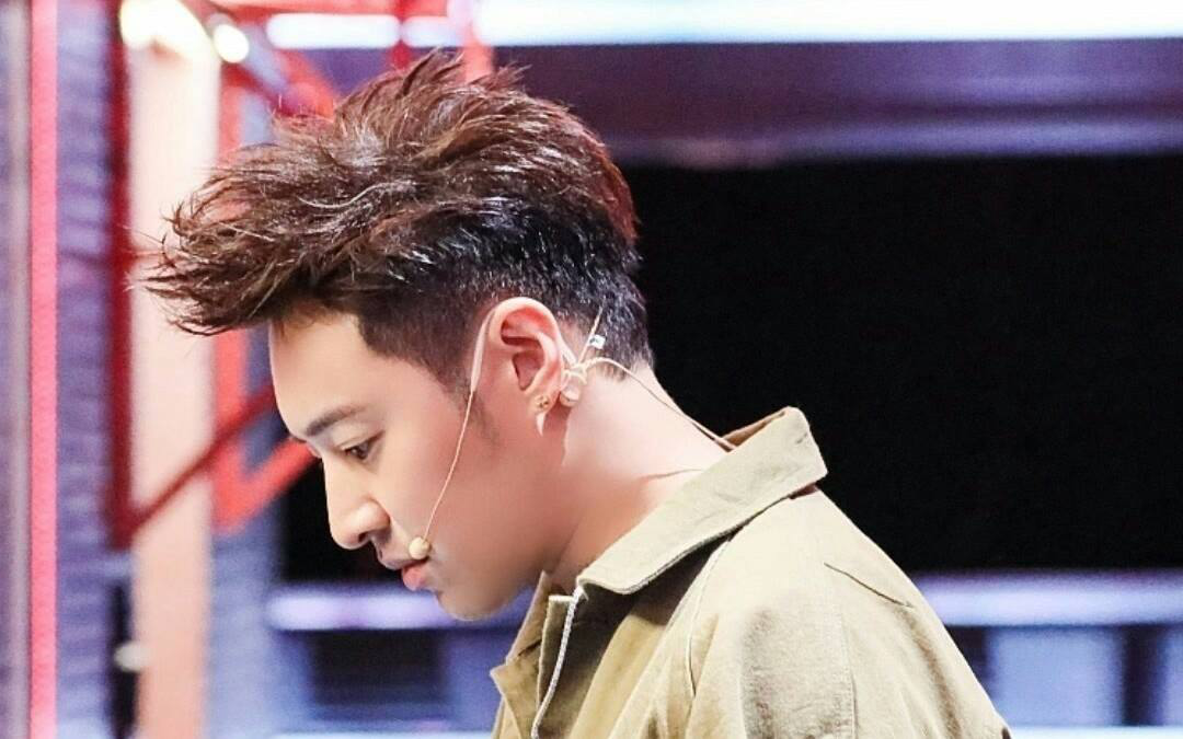 潘玮柏零点新歌发布 MV中和王心凌挑战双人舞