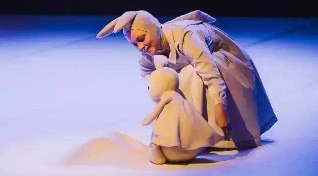 肢体剧《白色摇篮曲》广州站