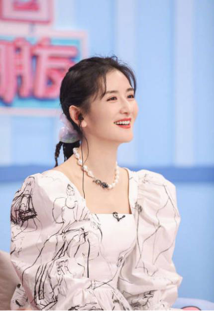 谢娜发微博求助,到底是怎么回事?