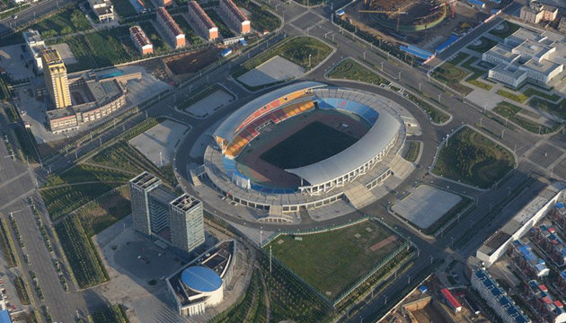 乌兰察布市体育场