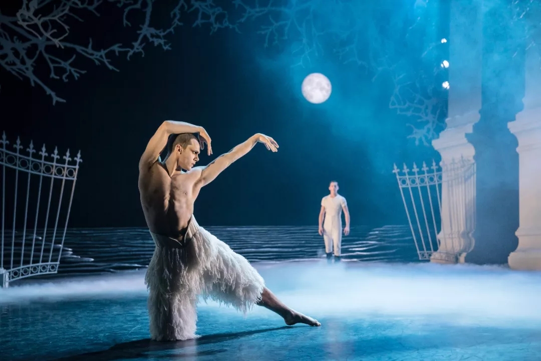 芭蕾舞剧《天鹅湖》重庆站