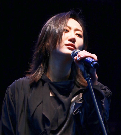 陈粒新歌《世界正中》上线  以高分荣获亚洲新歌榜第二名