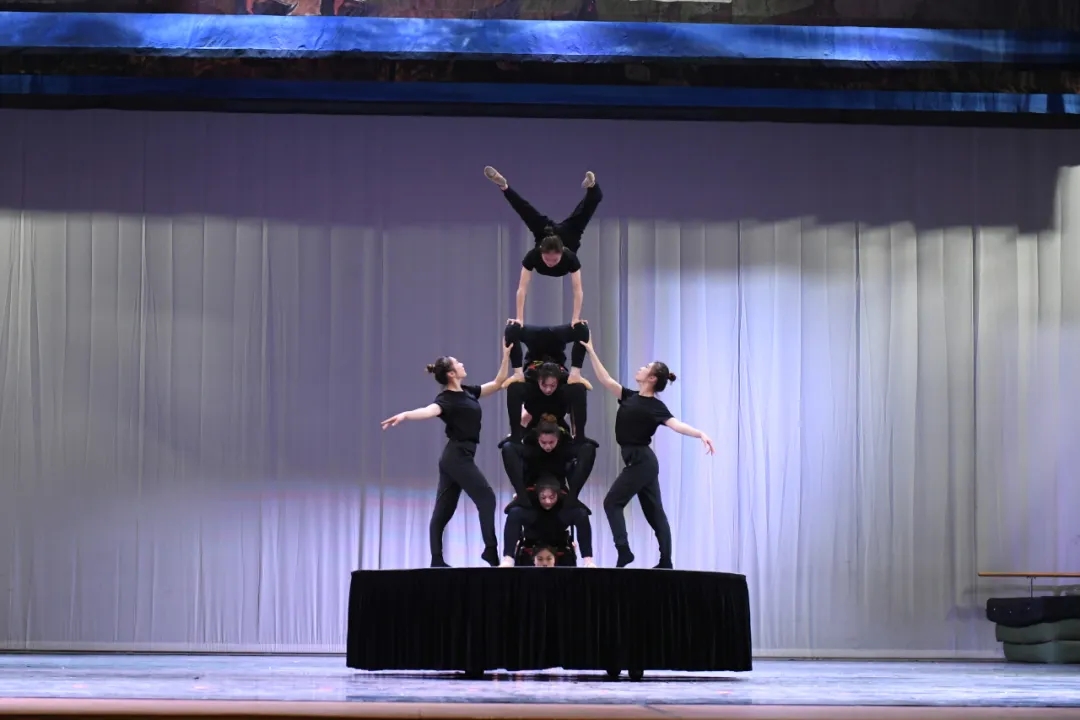 杂技剧《星光灿烂之如梦长安》西安站