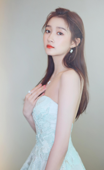 关晓彤为《三十而已》配音 被网友称赞太有辨识度