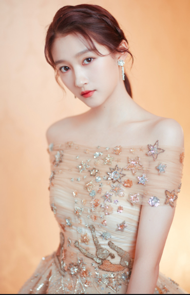 关晓彤为《三十而已》配音 被网友称赞太有辨识度