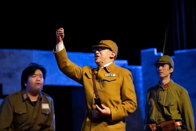 话剧《少年行》苏州站