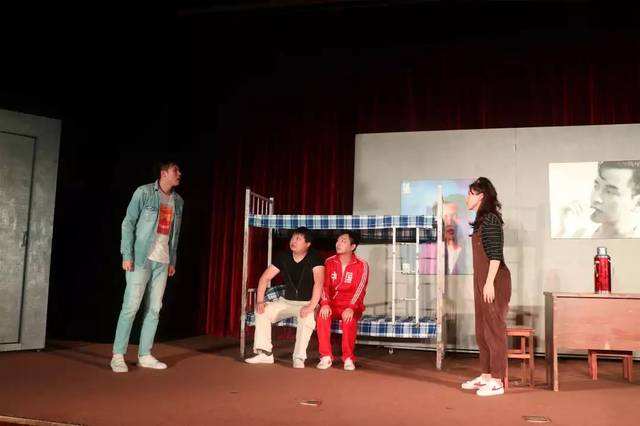 话剧《好久不见》上海站