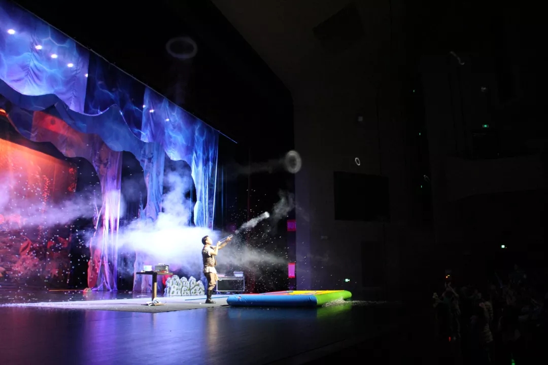 海洋盛歌—牧鲸人传说