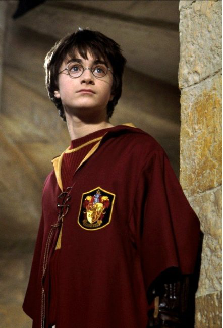 哈利波特40岁啦，一转眼那个会魔法的小男孩长大了！