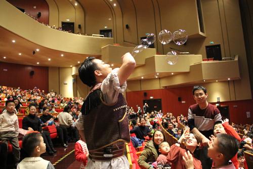 海洋盛歌—牧鲸人传说