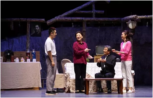 2020话剧《飘洋过海来看你》南昌站