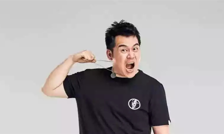 项目详情 温馨提示 请勿携带易燃易爆、毒害性、辐射性、管制刀具等危险物品进场。演出开始前请提前进场，演出前10分钟停止安检和检票，每票一人，对号入座，进门一次有效。迟到观众请幕间在引导员引导下入场，并就近入座。演出期间请将手机等响闹装置置于静音状态，勿随意走动，勿妨碍他人观看演出，勿在通道内滞留，勿在场内大声喧哗。未经许可，演出现场不得摄影、摄像和录音，严禁使用闪光灯。感谢您的支持。 购票须知 限购说明 每单限购4张 儿童购票说明 儿童一律凭票入场 座位类型 请按门票对应位置，有序对号入座 退换政策 票品不支持退换票。如无法正常观看，还请自行处理，给您带来不便敬请谅解 演出时长 演出时长以现场为准