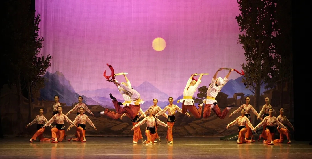 芭蕾舞剧《白毛女》河源站