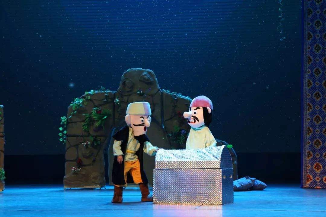 人偶剧《阿里巴巴》