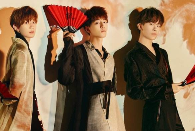 王源化身人机合一新人类 未来感超强！