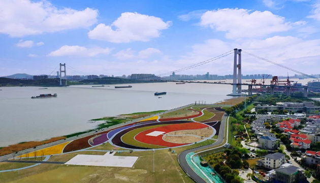 靖江市音乐花海广场