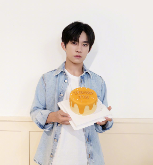 TFBOYS七周年演唱会主视觉海报释出 8月22，你准备好了吗？