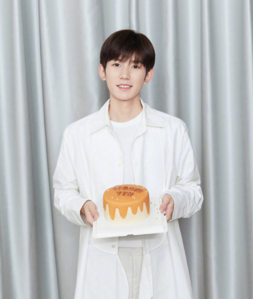 TFBOYS七周年演唱会主视觉海报释出 8月22，你准备好了吗？