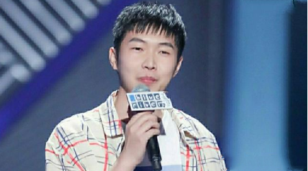 《脱口秀大会》杨蒙恩第一 爆梗王真是实至名归!