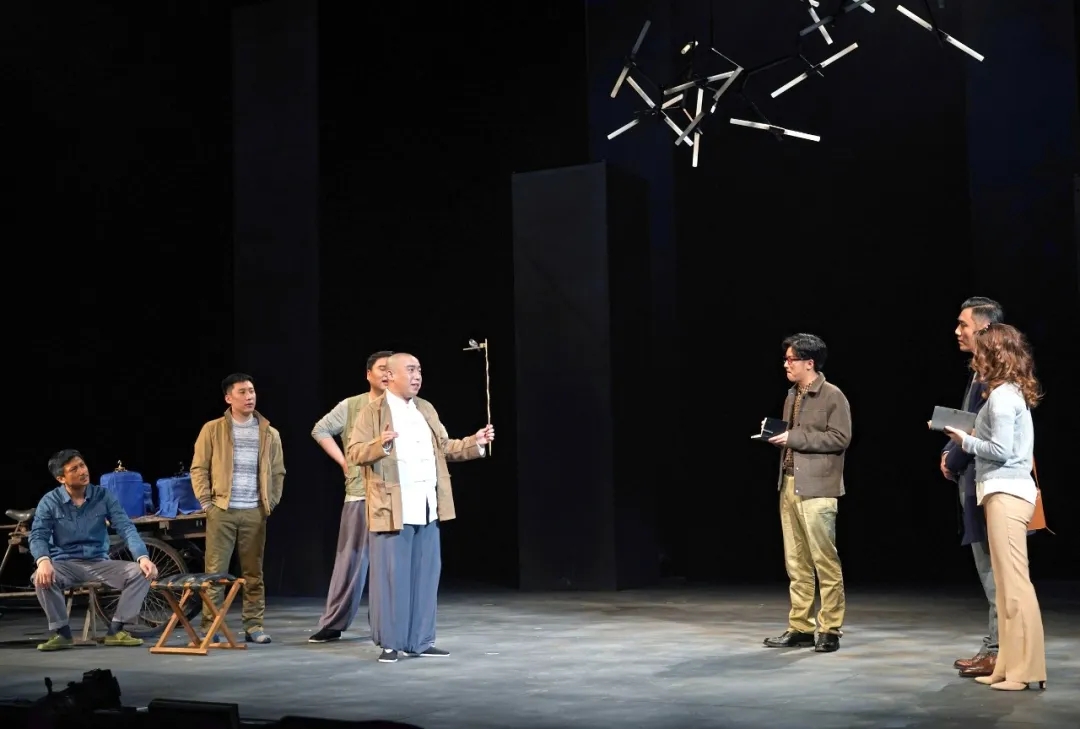 话剧《鸟人》重庆站