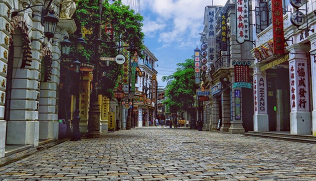 海口观澜湖华谊冯小刚电影公社影视基地1号摄影棚